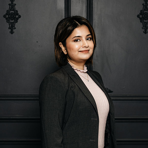 Yusra Khalid, LL.M., LL.B., GPLLM | Toronto Attorney